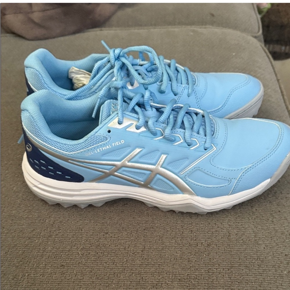 ASICS Women's Gel-Lethal Sky Blue Athletic Shoes size 10‎